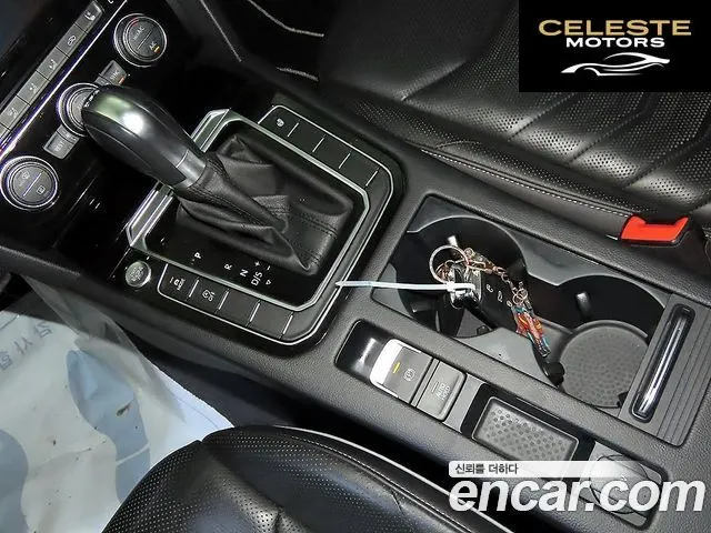 VOLKSWAGEN 2.0 TDI 2019 — photo 12 sur 26