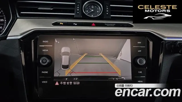 VOLKSWAGEN 2.0 TDI Premium 2019 — photo 19 sur 40