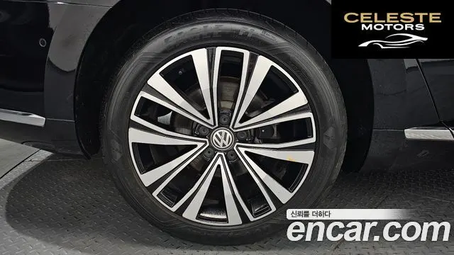 VOLKSWAGEN 2.0 TDI Premium 2019 — photo 4 sur 40