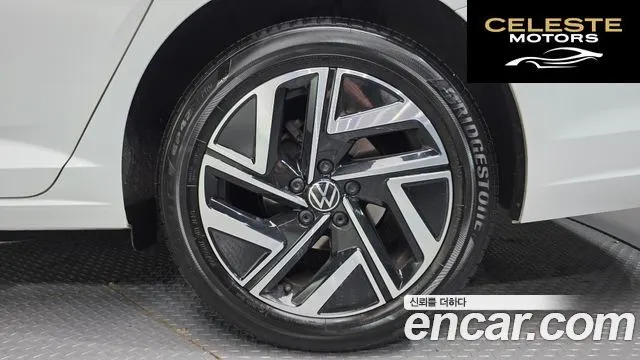 VOLKSWAGEN 71.5 TSI 2023 — photo 7 sur 37