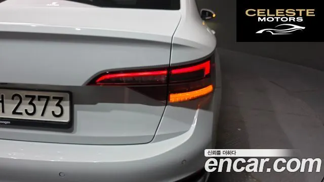 VOLKSWAGEN 71.5 TSI 2023 — photo 9 sur 37