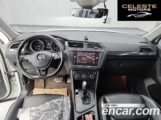 VOLKSWAGEN 22.0 TDI Premium 2020 — photo 24 sur 26