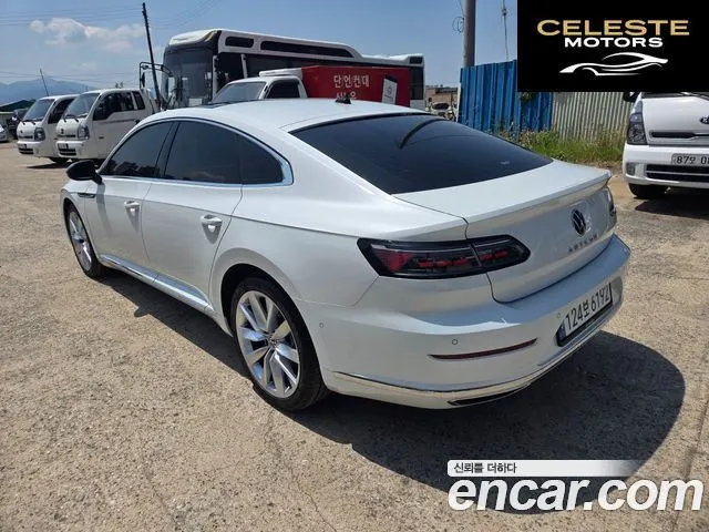 VOLKSWAGEN 2.0 TDI 2023 — photo 12 sur 26