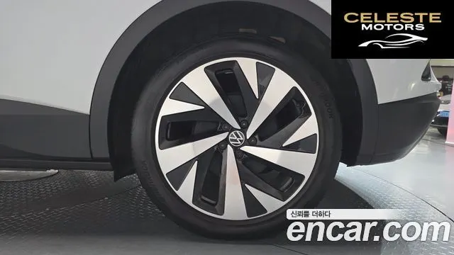 VOLKSWAGEN ID.4 Pro 2023 — photo 6 sur 30