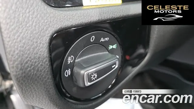 VOLKSWAGEN 72.0 TDI Premium 2015 — photo 18 sur 20