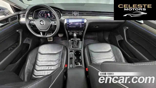 VOLKSWAGEN 2.0 TDI 2019 — photo 10 sur 32