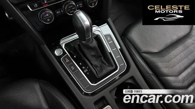 VOLKSWAGEN 2.0 TDI 2019 — photo 12 sur 32