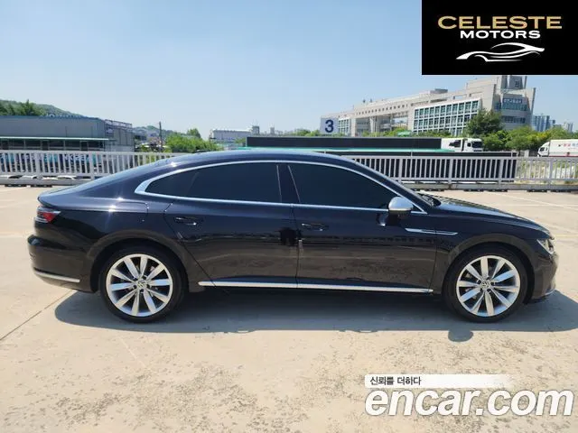 VOLKSWAGEN 2.0 TDI 2022 — photo 18 sur 26