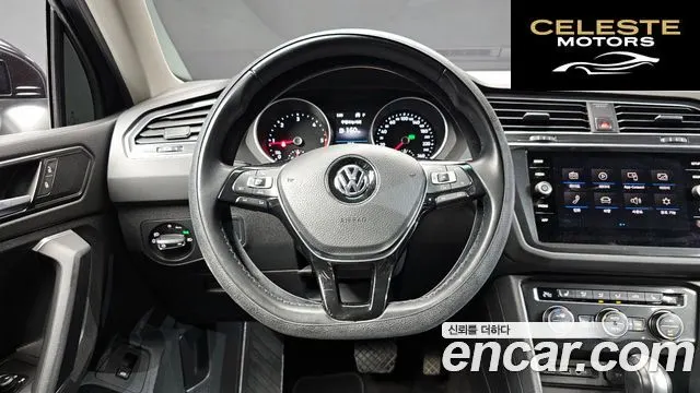 VOLKSWAGEN 22.0 TDI Premium 2018 — photo 12 sur 20