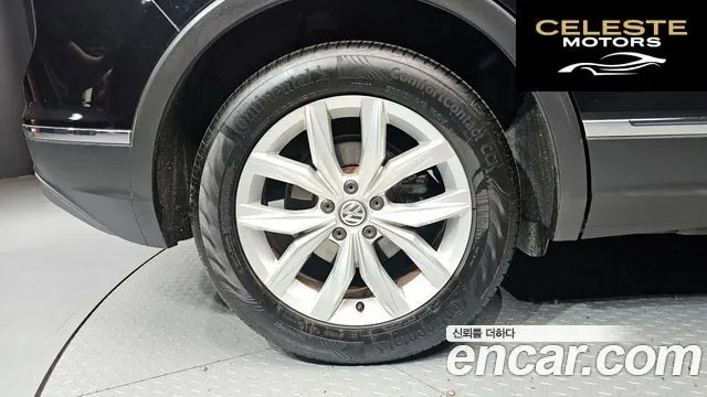 VOLKSWAGEN 22.0 TDI Premium 2018 — photo 5 sur 20