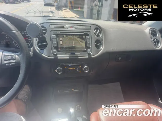 VOLKSWAGEN 2.0 TDI Premium 2015 — photo 8 sur 22