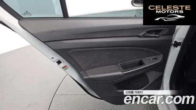 VOLKSWAGEN 82.0 TDI 2023 — photo 14 sur 37