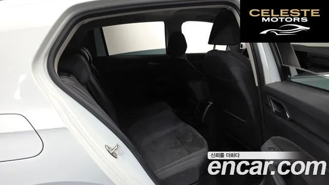 VOLKSWAGEN 82.0 TDI 2023 — photo 16 sur 37