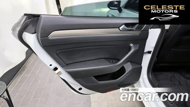 VOLKSWAGEN 2.0 TDI 2019 — photo 15 sur 32