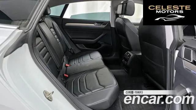 VOLKSWAGEN 2.0 TDI 2019 — photo 18 sur 32