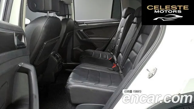 VOLKSWAGEN 22.0 TDI 2018 — photo 18 sur 32