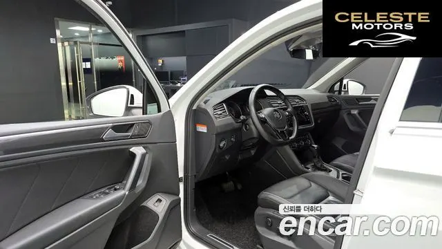 VOLKSWAGEN 22.0 TDI 2018 — photo 13 sur 32