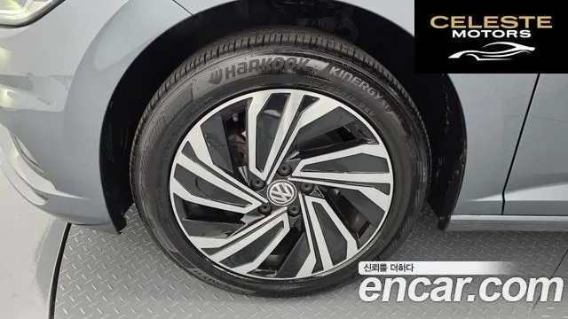 VOLKSWAGEN 71.4 TSI 2020 — photo 5 sur 32