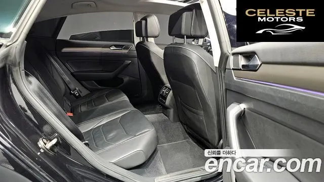 VOLKSWAGEN 2.0 TDI 2019 — photo 12 sur 20