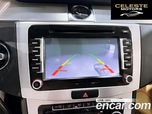 VOLKSWAGEN CC 2.0 TDI 2011 — photo 12 sur 26