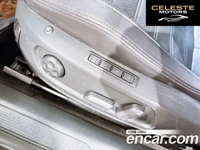 VOLKSWAGEN CC 2.0 TDI 2011 — photo 15 sur 26
