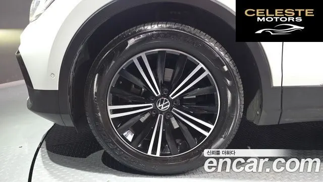 VOLKSWAGEN 22.0 TDI Premium 2023 — photo 5 sur 38