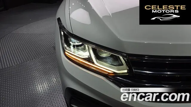 VOLKSWAGEN 22.0 TDI Premium 2023 — photo 8 sur 38