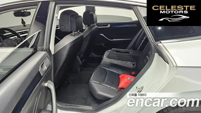 VOLKSWAGEN 2.0 TDI 2023 — photo 18 sur 34