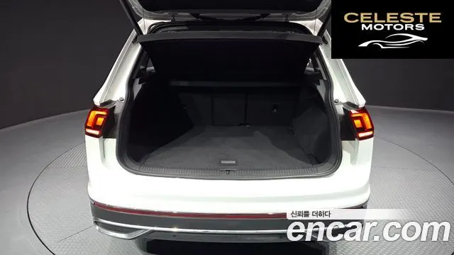VOLKSWAGEN 22.0 TDI Premium 2023 — photo 26 sur 38