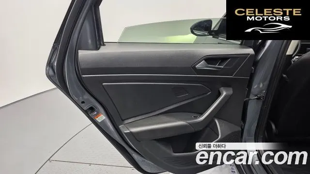 VOLKSWAGEN 71.4 TSI 2020 — photo 14 sur 32