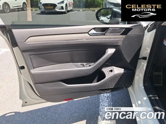 VOLKSWAGEN 2.0 TDI Premium 2019 — photo 14 sur 26