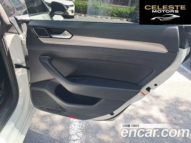 VOLKSWAGEN 2.0 TDI Premium 2019 — photo 18 sur 26