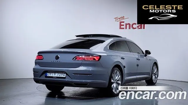 VOLKSWAGEN 2.0 TDI 2023 — photo 2 sur 35