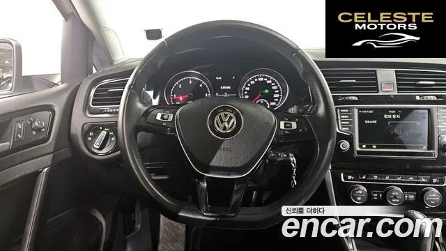 VOLKSWAGEN 72.0 TDI 2016 — photo 12 sur 26