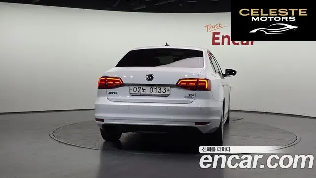 VOLKSWAGEN 2.0 TDI Premium 2016 — photo 4 sur 20