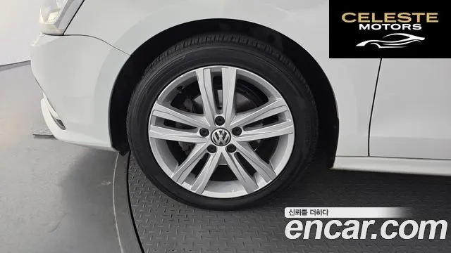 VOLKSWAGEN 2.0 TDI Premium 2016 — photo 5 sur 20