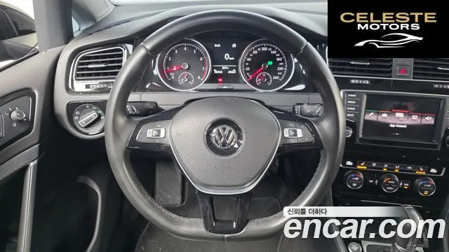VOLKSWAGEN 71.4 TSI Premium 2016 — photo 13 sur 20