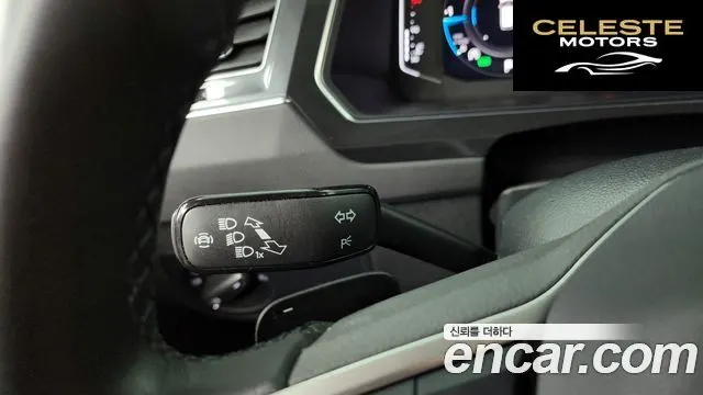 VOLKSWAGEN 22.0 TDI Premium 2021 — photo 29 sur 34