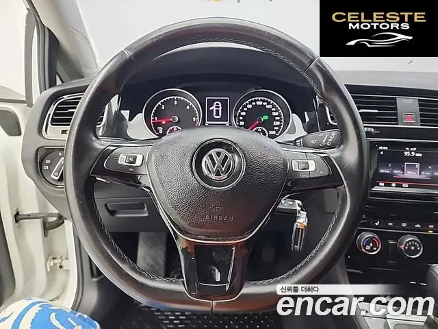VOLKSWAGEN 71.6 TDI 2015 — photo 9 sur 24