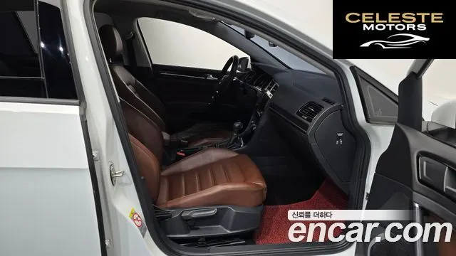 VOLKSWAGEN 72.0 TDI Premium 2015 — photo 11 sur 26