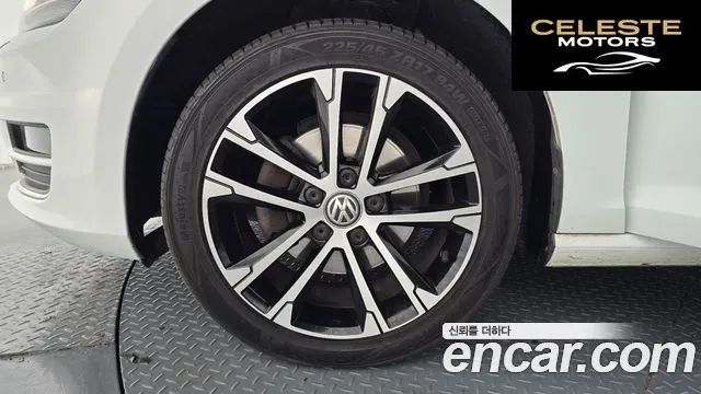 VOLKSWAGEN 72.0 TDI Premium 2015 — photo 5 sur 26