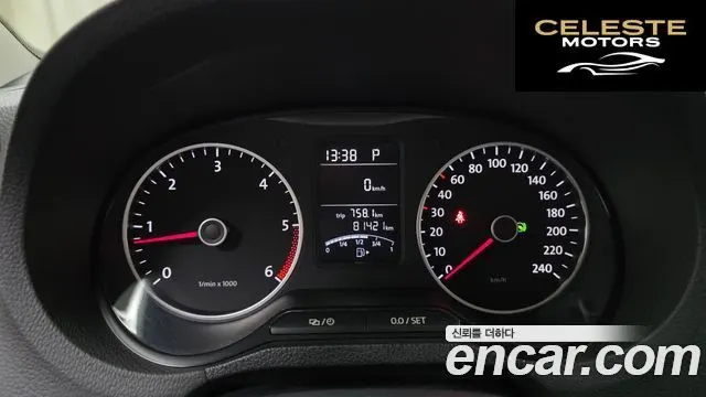 VOLKSWAGEN 1.6 TDI R-Line 2014 — photo 8 sur 20