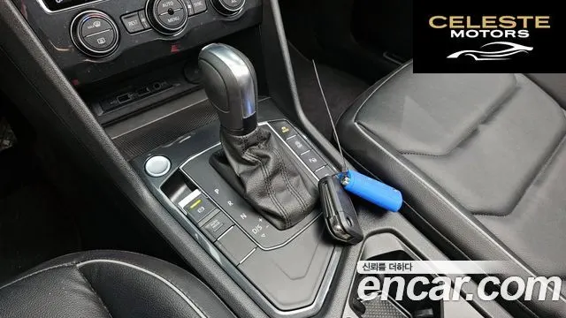 VOLKSWAGEN 22.0 TDI 2020 — photo 12 sur 34