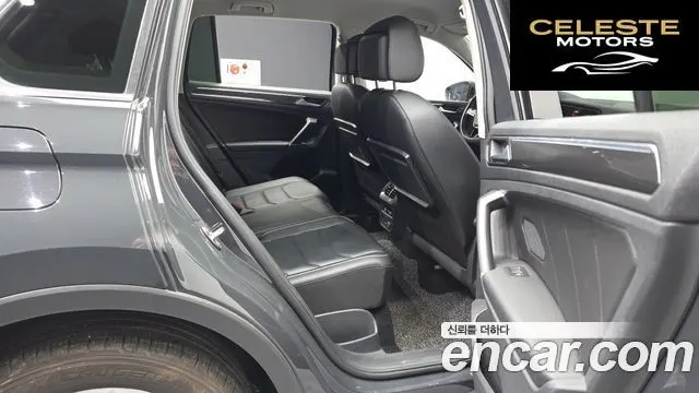 VOLKSWAGEN 22.0 TDI Premium 2018 — photo 12 sur 20