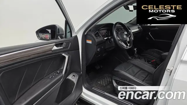 VOLKSWAGEN 2.0 TSI 2023 — photo 12 sur 33