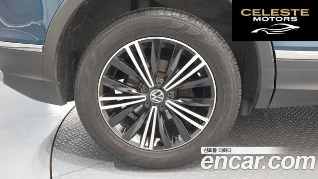 VOLKSWAGEN 22.0 TDI 4Premium 2022 — photo 5 sur 30