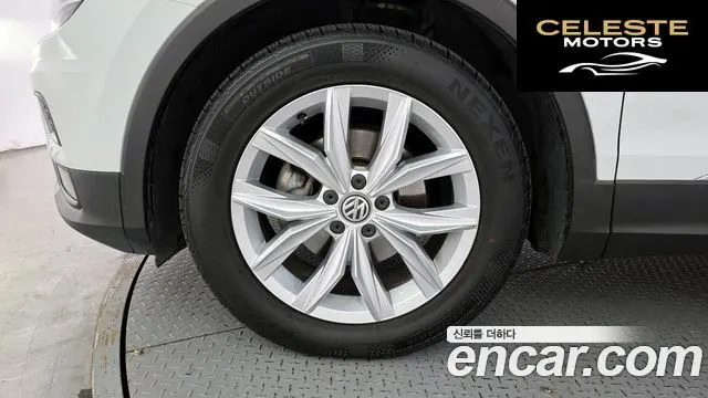 VOLKSWAGEN 22.0 TDI Premium 2018 — photo 5 sur 20