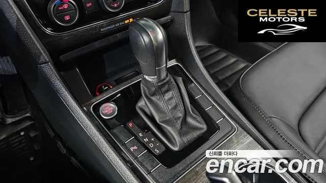 VOLKSWAGEN 2.0 TSI 2018 — photo 12 sur 30