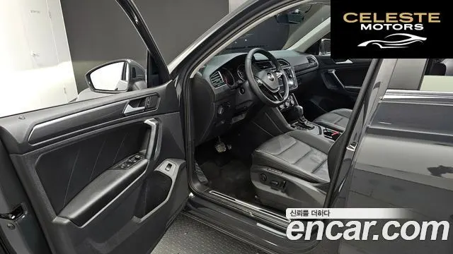 VOLKSWAGEN 22.0 TDI 2020 — photo 13 sur 34