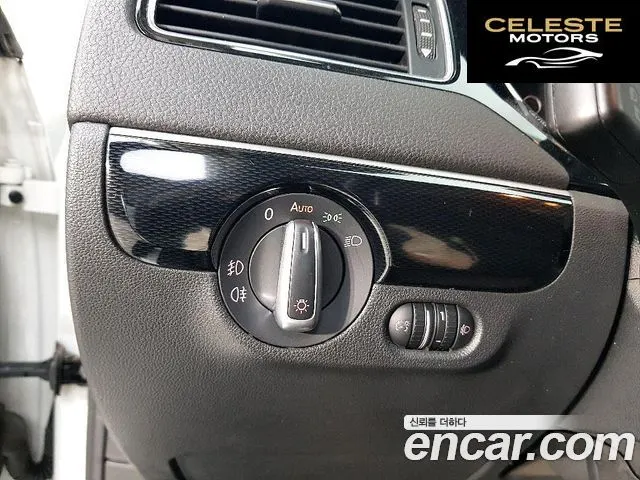 VOLKSWAGEN 2.0 TDI 2015 — photo 12 sur 26